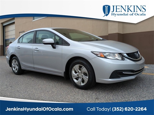 2015 Honda Civic LX's photo