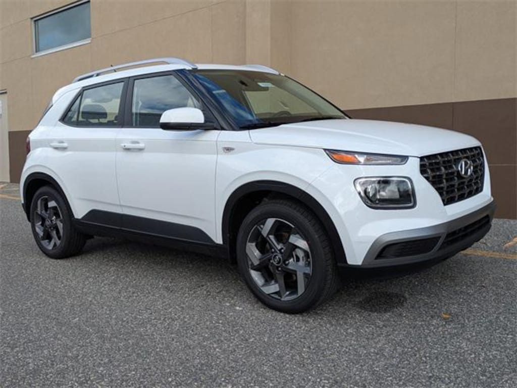 New 2026 Hyundai Venue SEL SUV