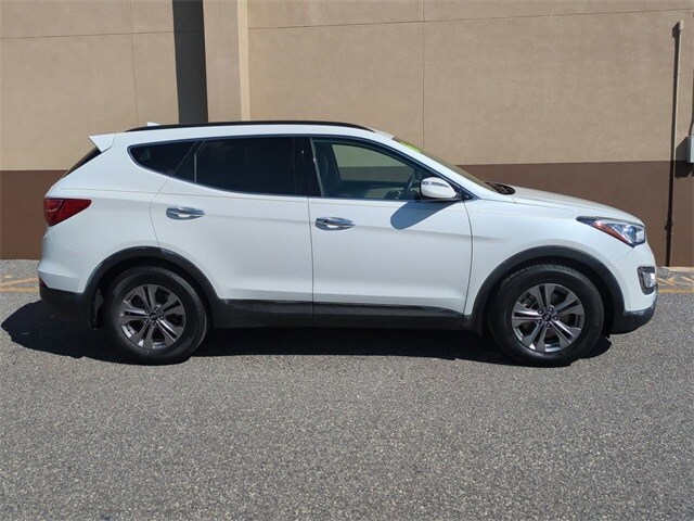 2016 Hyundai Santa Fe Sport photo 3