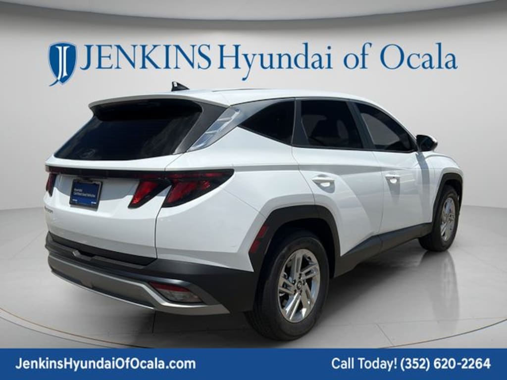 Certified 2025 Hyundai Tucson SE SUV