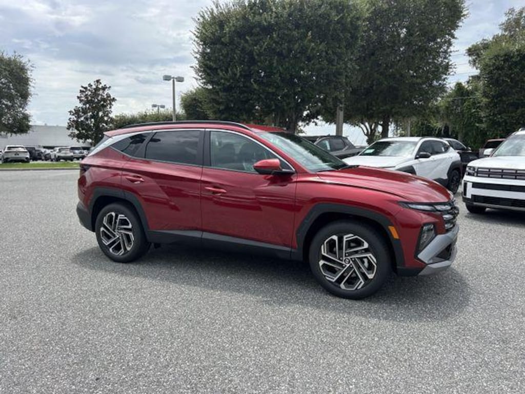 New 2026 Hyundai Tucson Limited FWD SUV