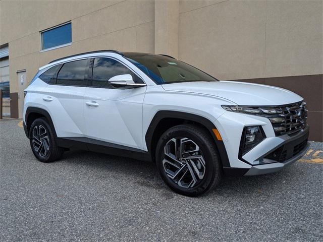 2025 Hyundai Tucson Hybrid Limited photo 2