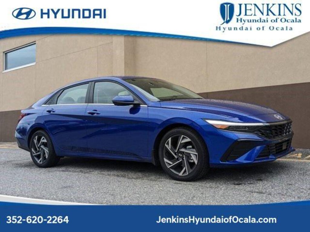 New 2025 Hyundai Elantra Limited Sedan