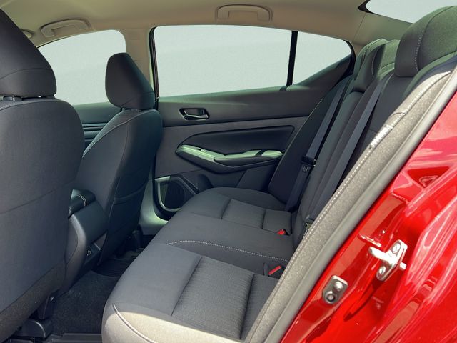 2025 Nissan Altima SV - Photo 10