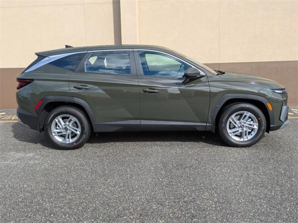 New 2026 Hyundai Tucson SE FWD SUV