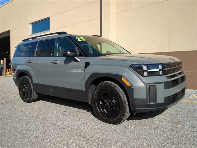 2025 Hyundai Santa Fe XRT photo 2