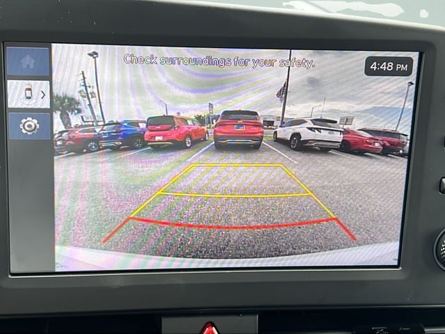 2025 Hyundai Elantra SEL - Photo 18
