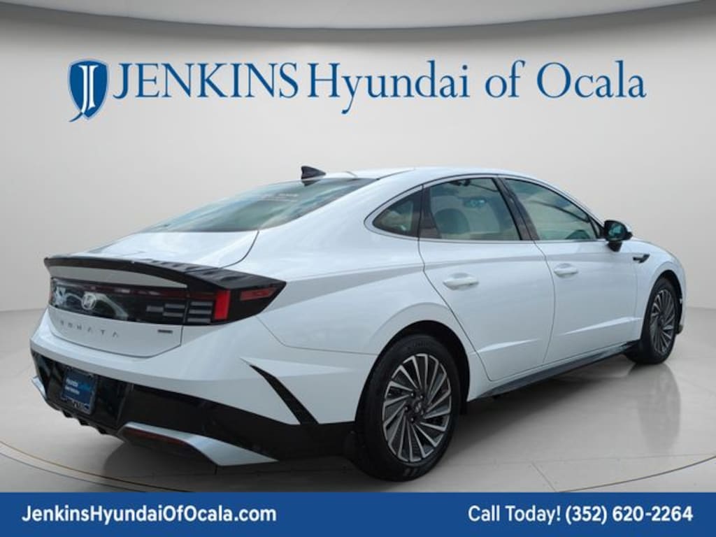 Certified 2025 Hyundai Sonata Hybrid SEL Sedan