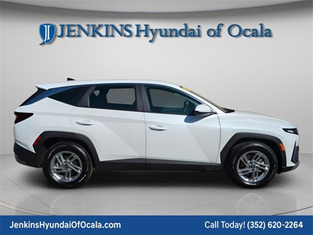 Certified 2025 Hyundai Tucson SE SUV
