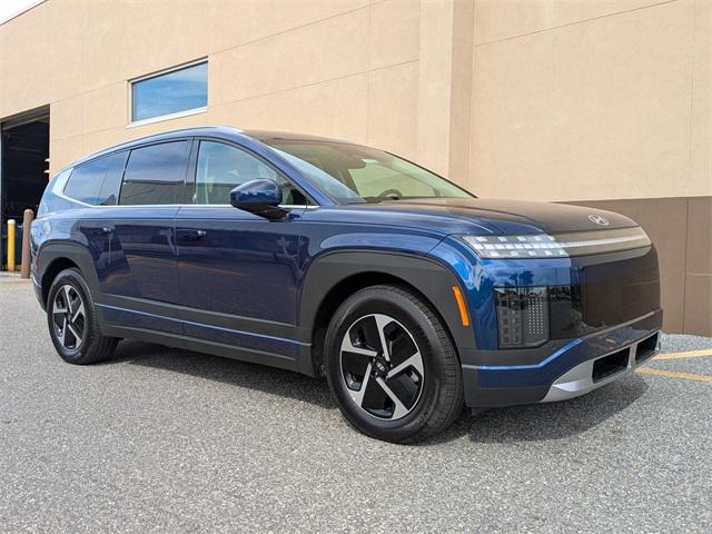 2026 Hyundai Ioniq SE photo 2