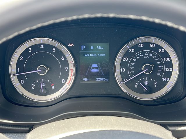 2022 Hyundai Venue SEL - Photo 27