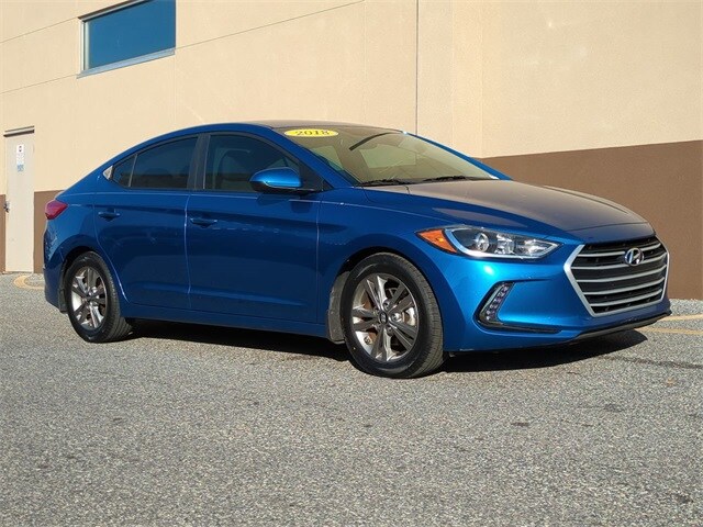 2018 Hyundai Elantra Value Edition photo 2