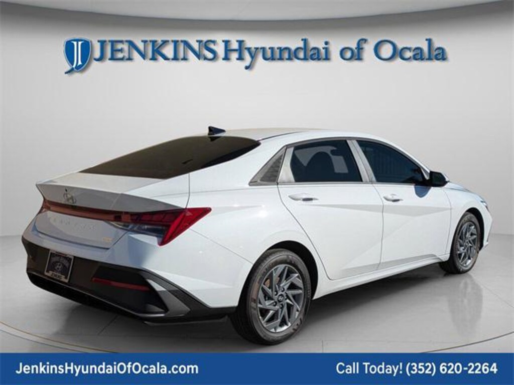 New 2026 Hyundai Elantra Hybrid Blue Sedan