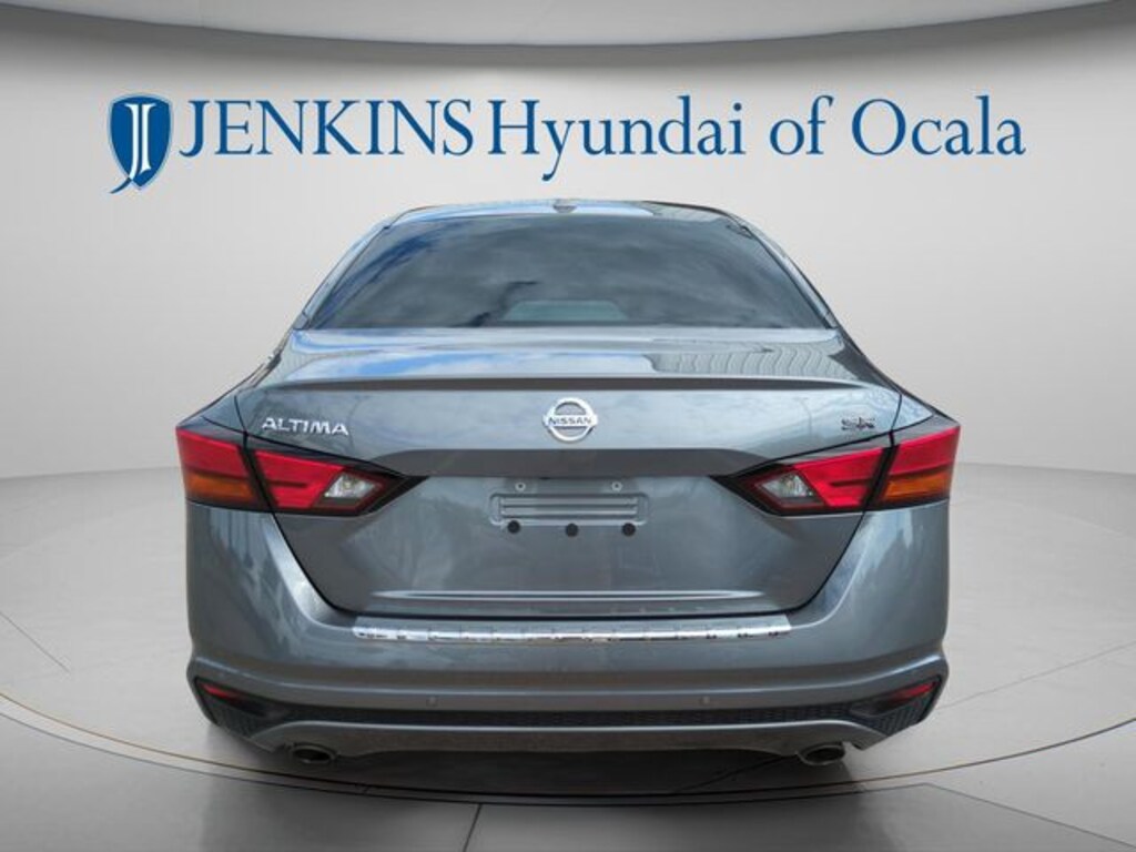 Used 2022 Nissan Altima 2.5 SR Sedan