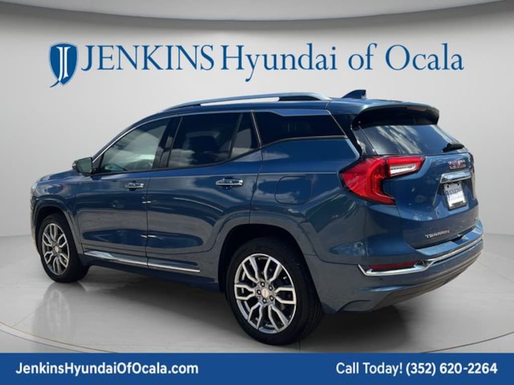 Used 2024 GMC Terrain Denali SUV
