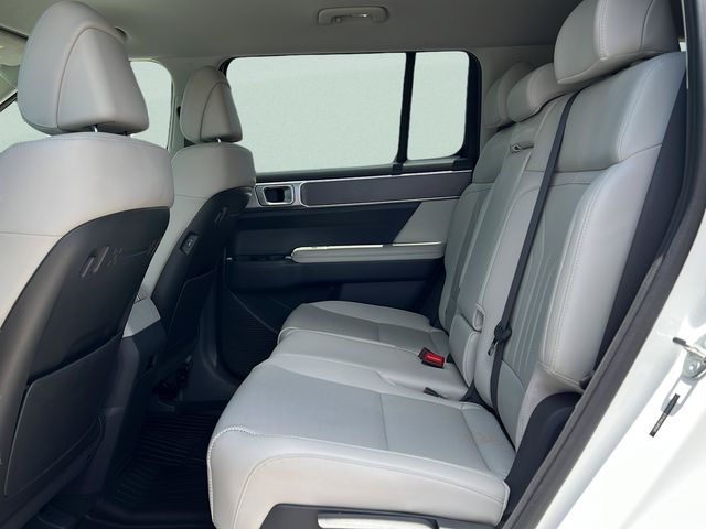 2025 Hyundai Santa Fe SEL - Photo 11