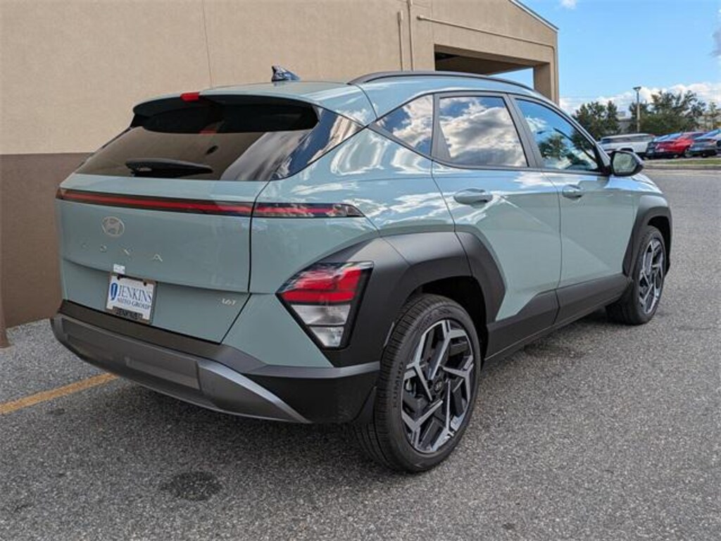 New 2026 Hyundai Kona SEL Premium FWD SUV