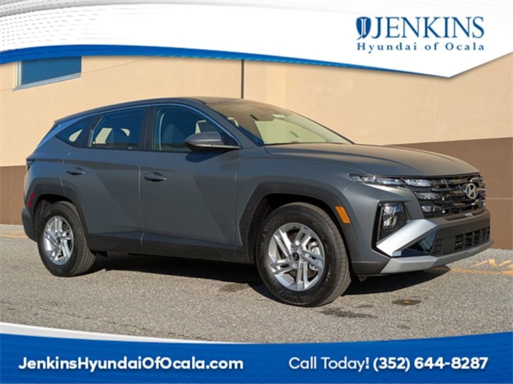 Certified 2025 Hyundai Tucson SE SUV