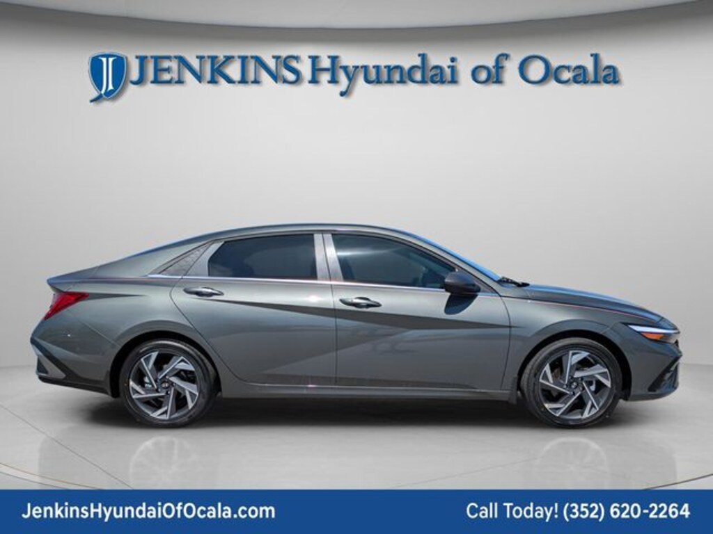 Certified 2025 Hyundai Elantra SEL Convenience Sedan