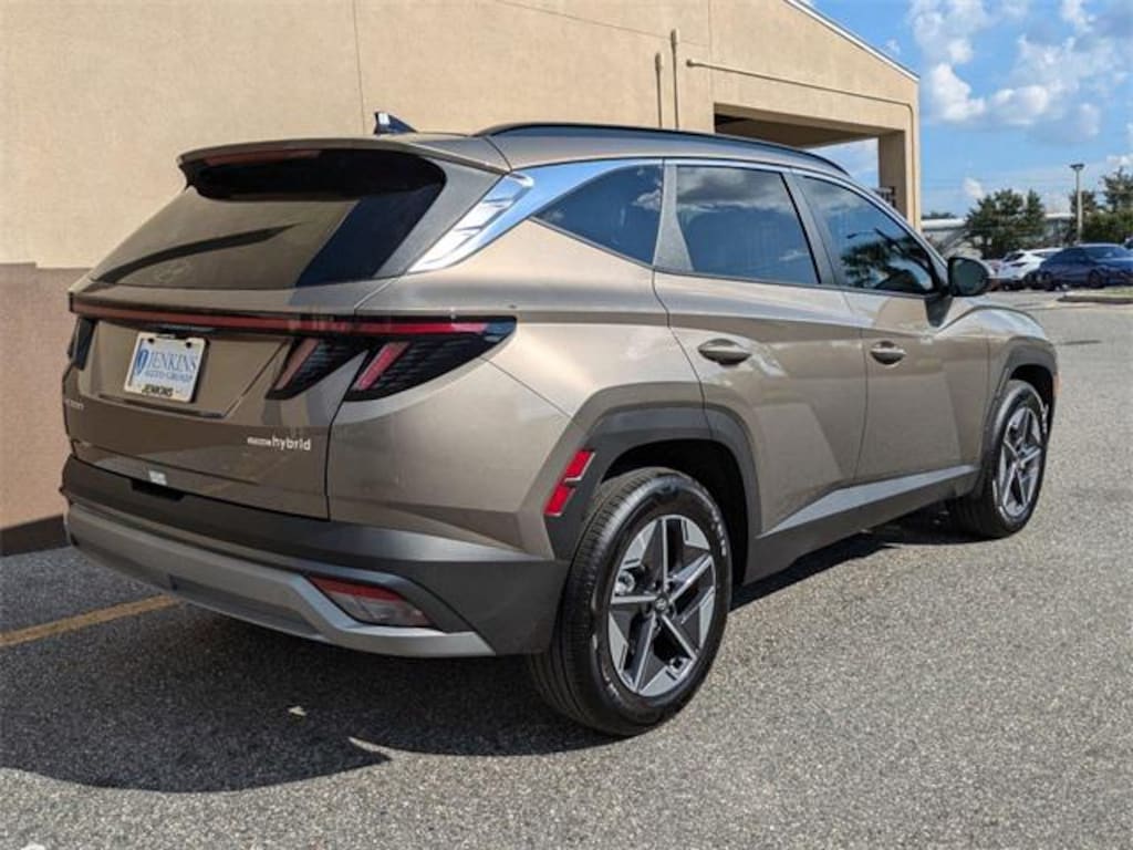 New 2025 Hyundai Tucson Hybrid SEL Convenience SUV