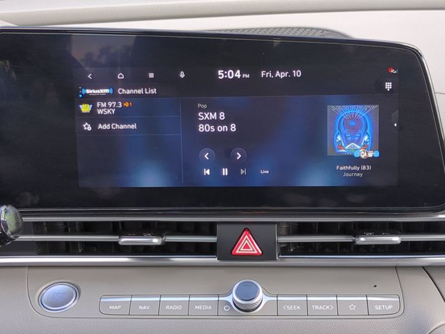 2025 Hyundai Elantra SEL - Photo 15