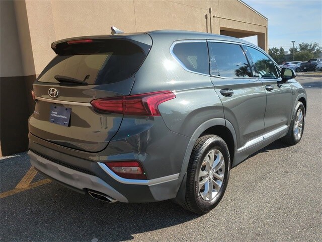2020 Hyundai Santa Fe SEL photo 4