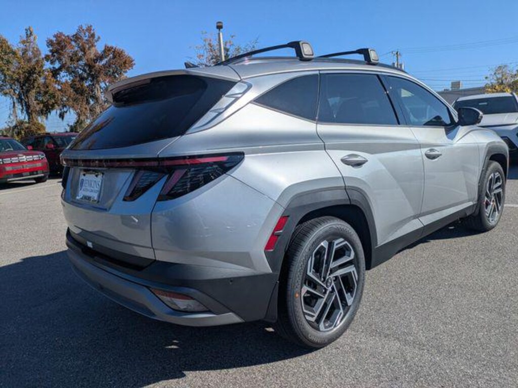 New 2026 Hyundai Tucson Limited FWD SUV
