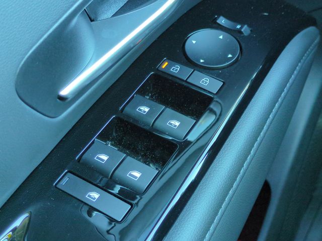 2025 Hyundai Tucson Limited - Photo 29