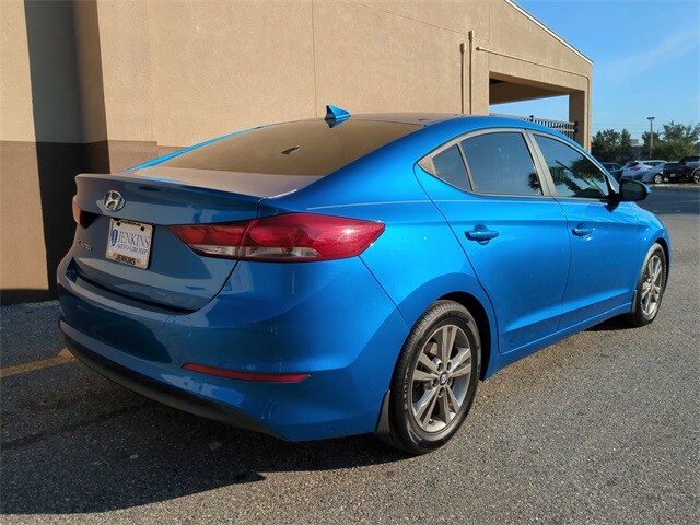 2018 Hyundai Elantra Value Edition photo 3