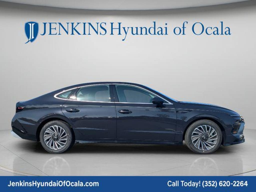 New 2026 Hyundai Sonata Hybrid SEL Sedan