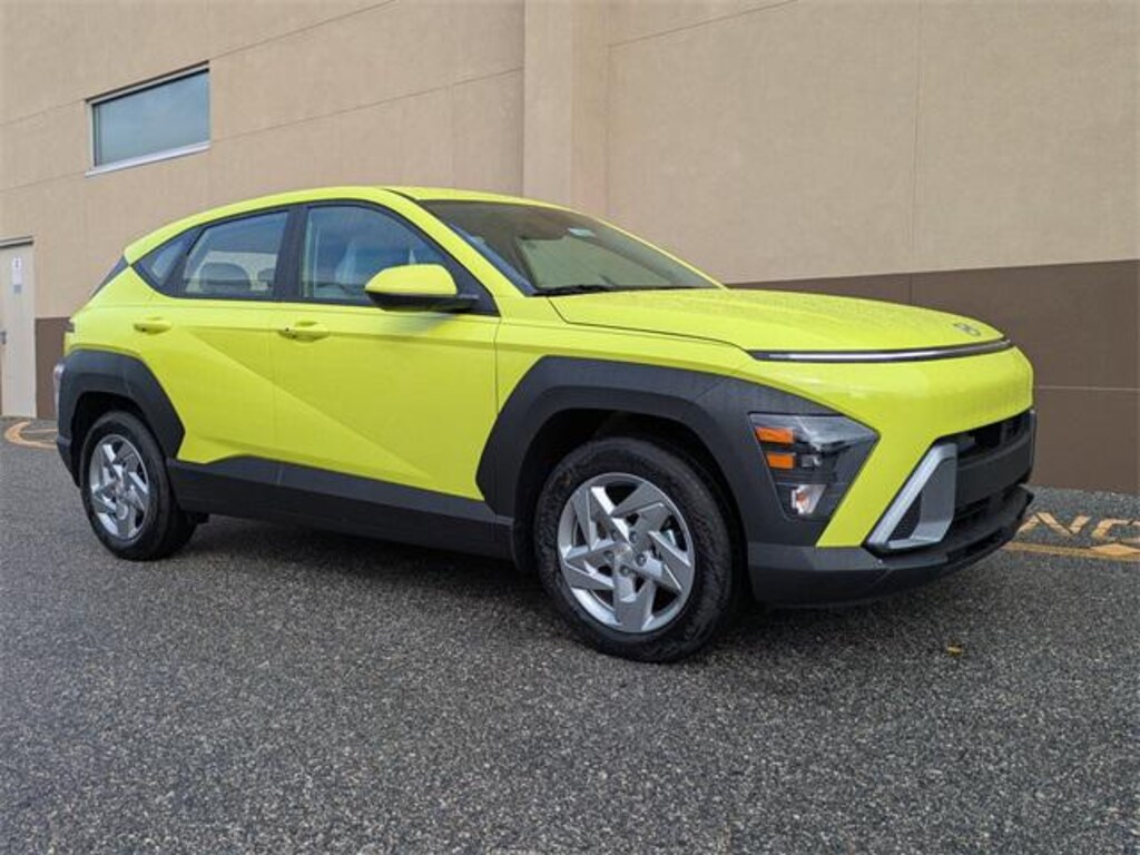 New 2026 Hyundai Kona SE FWD SUV