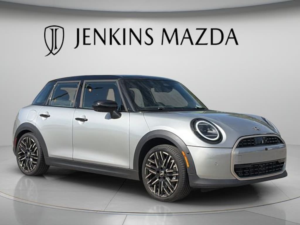 Used 2025 MINI Hardtop 4 Door Cooper Hatchback