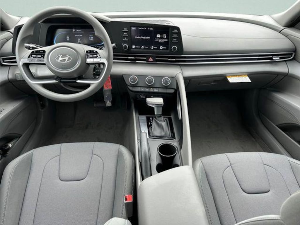 New 2026 Hyundai Elantra SEL Sport Sedan