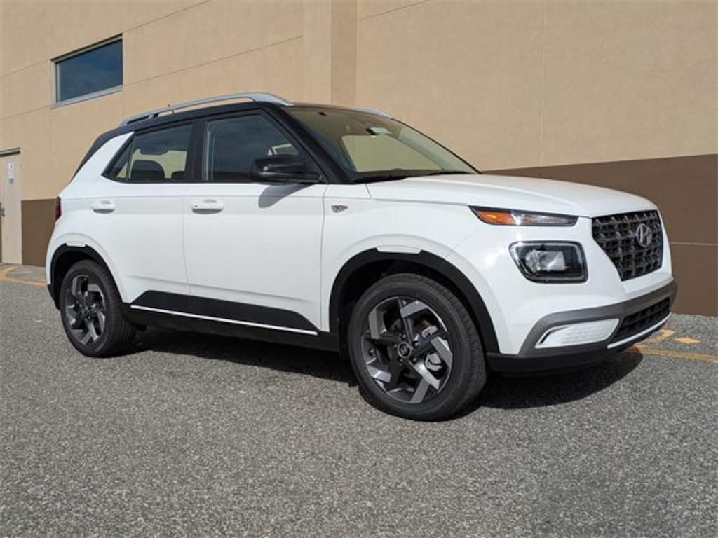 New 2026 Hyundai Venue SEL SUV