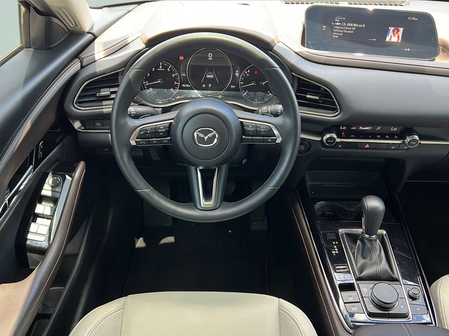 2024 Mazda CX-30 Premium - Photo 17