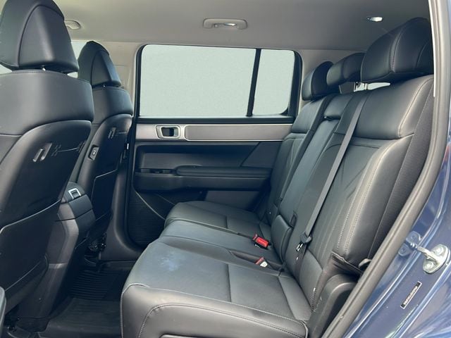 2025 Hyundai Santa Fe SEL - Photo 11