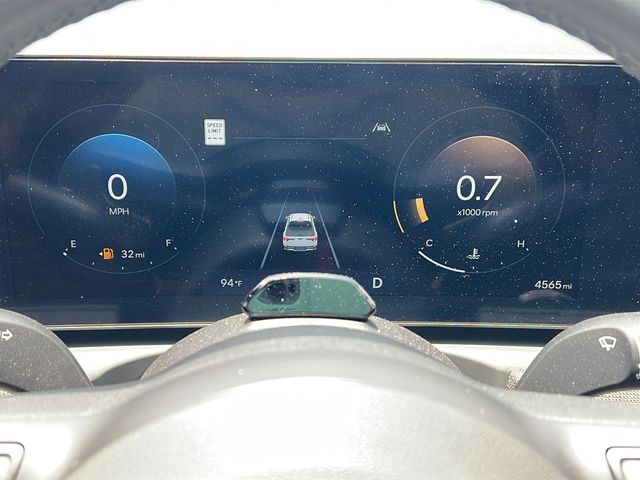 2025 Hyundai Santa Cruz Limited - Photo 30