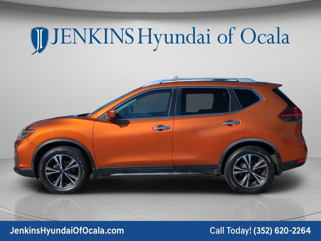 2019 Nissan Rogue SV - Photo 6