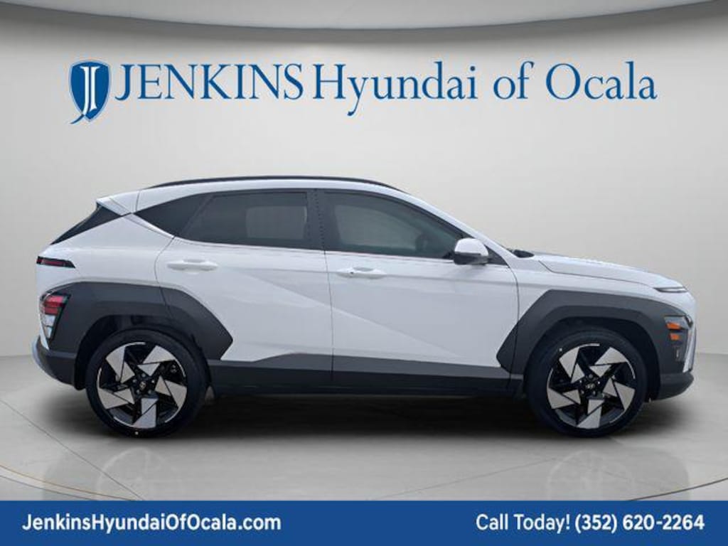 New 2026 Hyundai Kona Limited FWD SUV