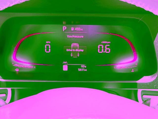 2025 Hyundai Elantra SEL - Photo 25