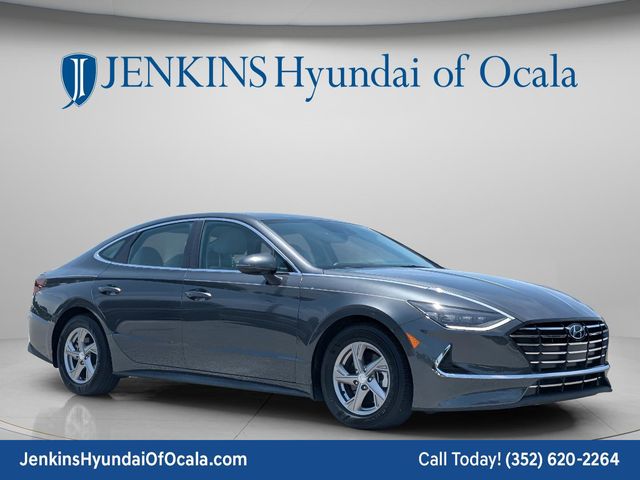 2023 Hyundai Sonata SE's photo
