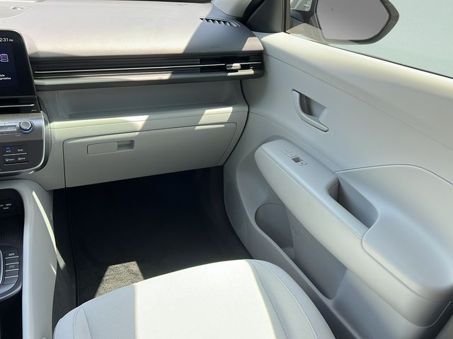 2024 Hyundai Kona SEL - Photo 14
