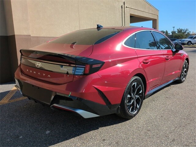 2024 Hyundai Sonata SEL photo 4