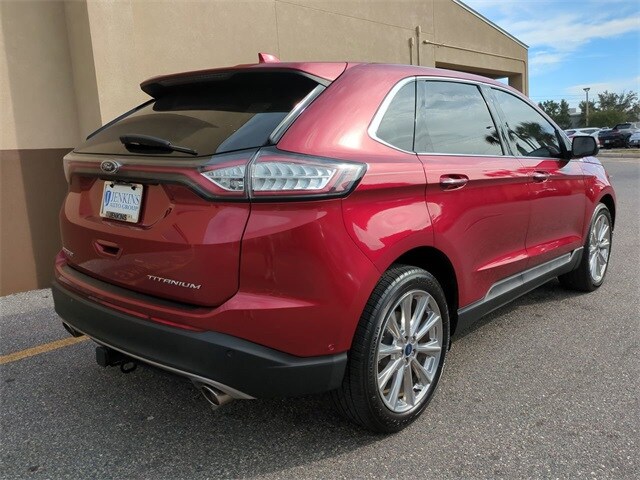 2018 Ford Edge Titanium photo 3
