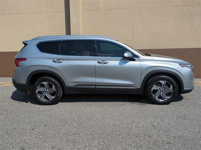 2023 Hyundai Santa Fe SEL photo 3