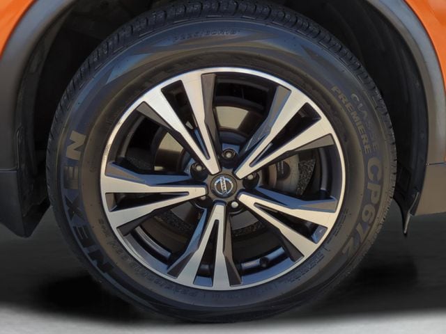 2019 Nissan Rogue SV - Photo 11