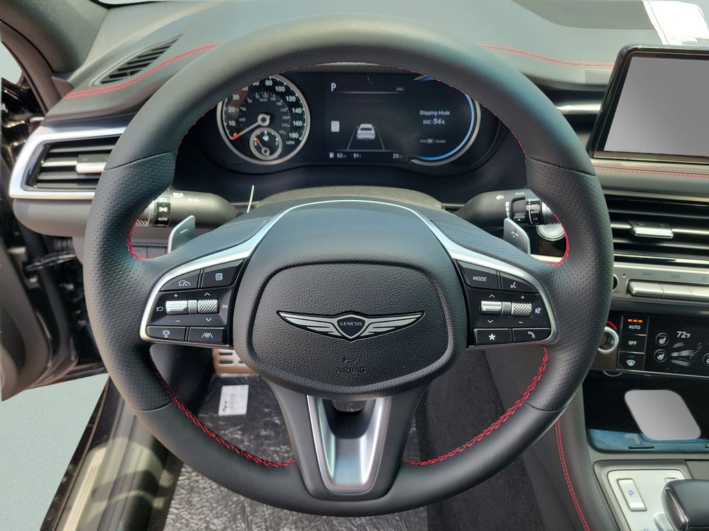 2026 GENESIS G70 17