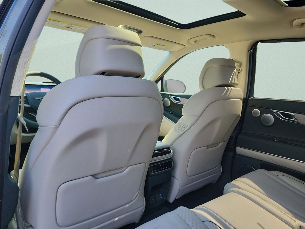 2026 GENESIS GV80 Advanced - Photo 7
