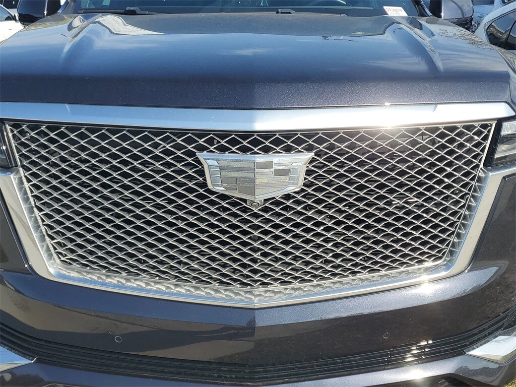 2023 Cadillac Escalade Premium Luxury Platinum photo 4