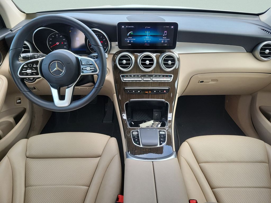 2021 Mercedes-Benz GLC GLC300 - Photo 16